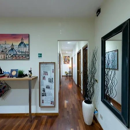 阿诺多米尼住宿加早餐旅馆 4*